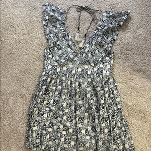 NWOT - Anthropologie deep V dress - S